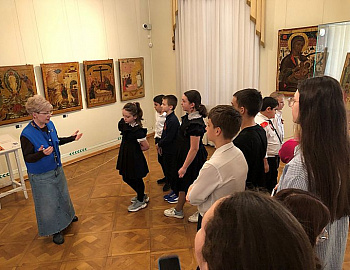 Несовершеннолетние Центрального внутригородского округа г. Краснодара посетили музей им. Ф.А. Коваленко