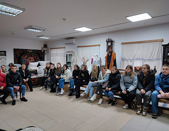 В Павловском районе дети, нуждающиеся в заботе государства, посетили Тимашевский музей семьи Степановых
