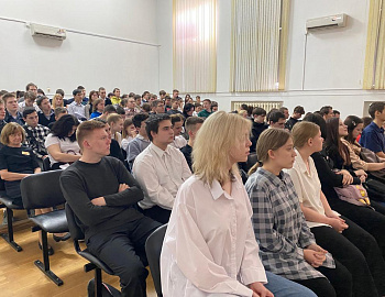 � ������ �������������� ���� ������������ ����������� � 80-����� ������������ �� �������-���������� �����������