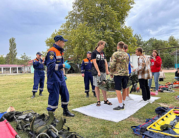 В Анапе активисты «Движения Первых» посетили мастер-класс, проведенный «Кубань-СПАС»