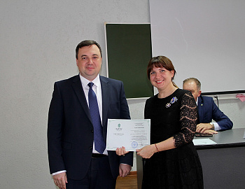 ��������� ����� ��������� ������������ ������������� �������� �� ����� ������������������ � ������ �� ���� 