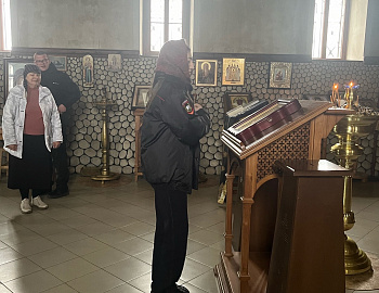 Несовершеннолетние Мостовского района посетили Архиерейское подворье при Воскресенско-Михайловском храме