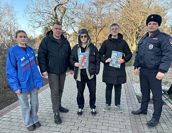 � ������������ ������ �������� ������� ������������ ���������� ������ � ������������������� ����������� ��������� ��������