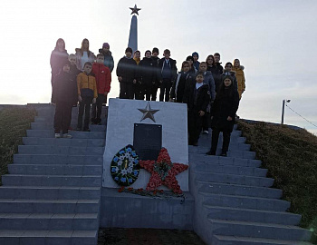 � ������ �������������� ���� ������������ ����������� � 80-����� ������������ �� �������-���������� �����������