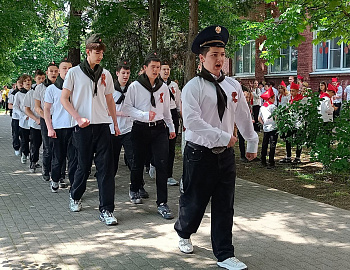 В Гулькевичском районе прошел торжественный смотр-конкурс в преддверии юбилея Великой Победы