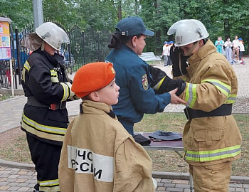В Апшеронском районе прошли антинаркотические мероприятия, приуроченные к Международному дню борьбы с наркоманией и наркобизнесом