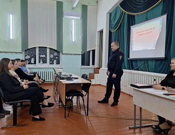 В Кавказском районе проходят циклы общешкольных родительских собраний