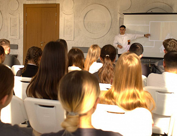 � ������������� ������ ��������� ������-����� �� ��������� ����������