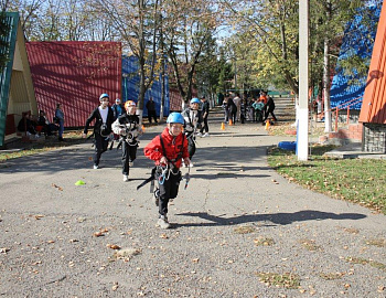 В Каневском районе проведены районные соревнования по спортивному туризму с элементами скалолазания