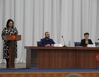 В Крымском районе состоялось расширенное заседание комиссии по делам несовершеннолетних и защите их прав 