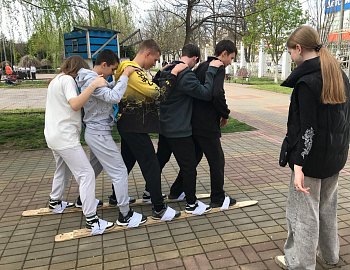 � ���������� ������ �������� ������-������������ �����