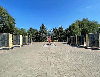 По приглашению главы Новопокровского района ребята Гулькевичского района приняли участие в мероприятии «День Урожая»