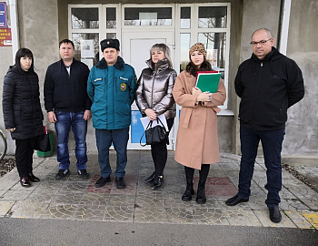 В Кореновском районе организована работа по предупреждению случаев гибели и травмирования детей в результате возникновения пожаров