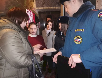 В Ленинградском районе проведены рейды в семьи социального риска