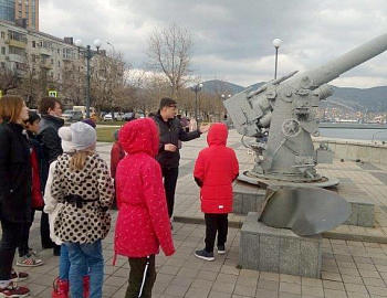 Дети Каневского района, состоящие на учете, в период весенних каникул приняли участие в спортивном мероприятии и экскурсии