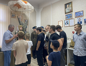 Подростки Лабинского района, нуждающиеся в особой заботе государства, посетили Музей боевой славы г. Лабинска
