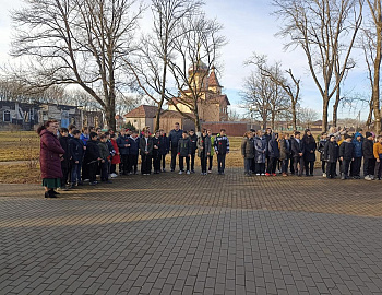 � ������ �������������� ���� ������������ ����������� � 80-����� ������������ �� �������-���������� �����������