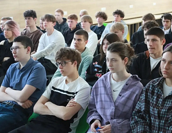 Для студентов Анапы проведен кинолекторий «Наркотики – Лучшее, что придумал дьявол»