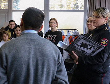 � ���������� ������ ��� ������������������, ����������� � ������ ������ �����������, ��������� ������������� �����������