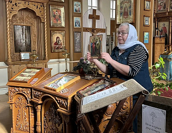 Подростки Успенского района посетили Храм Успения Пресвятой Богородицы