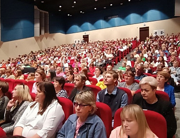 В преддверии летних каникул в Ейском районе прошло родительское собрание